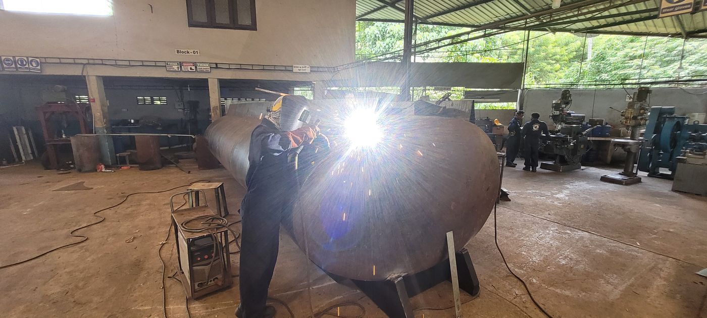Arc welding a large tank